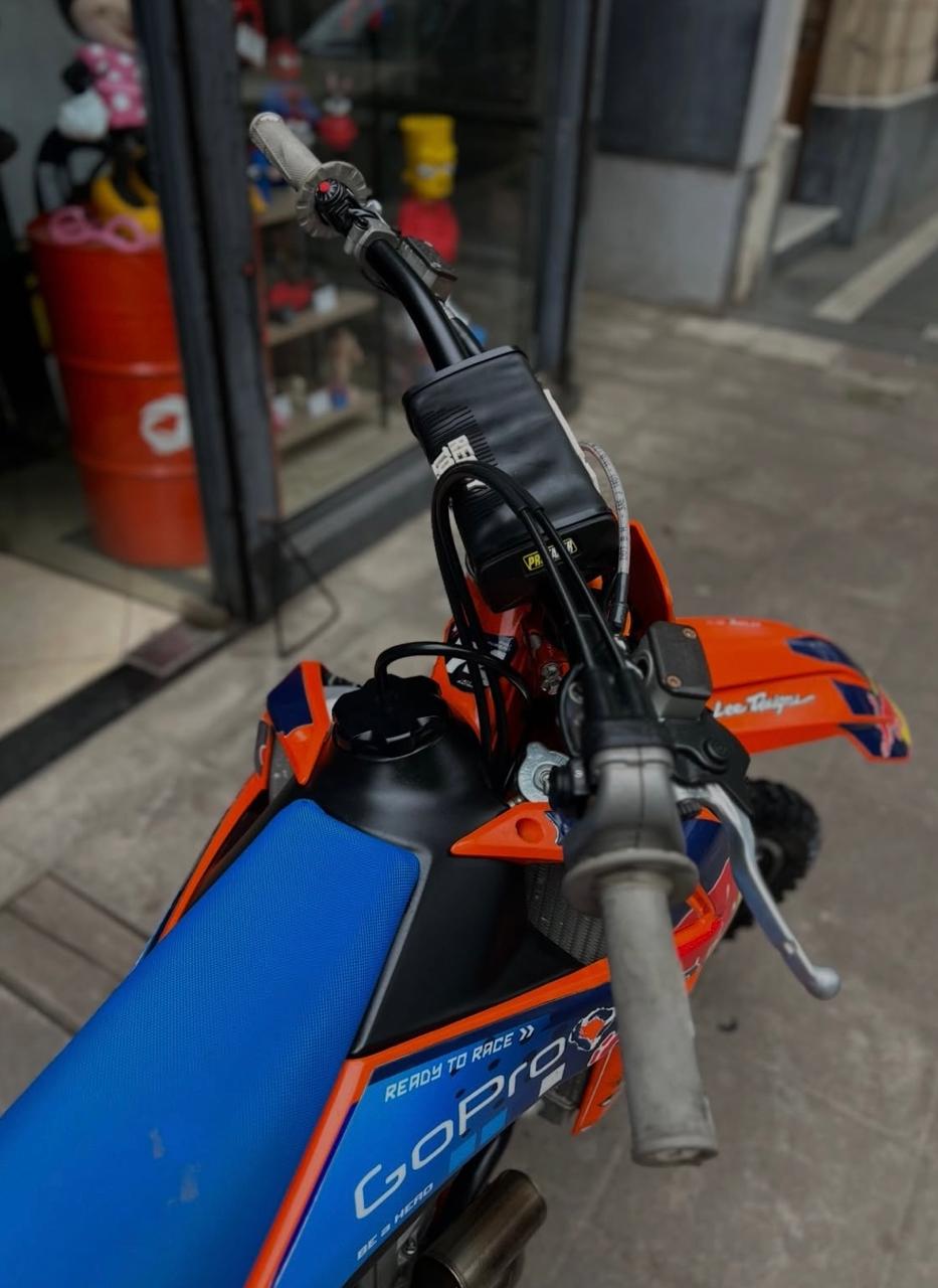 Moto KTM 250 SX-F modelo 2016 - Imagen 6