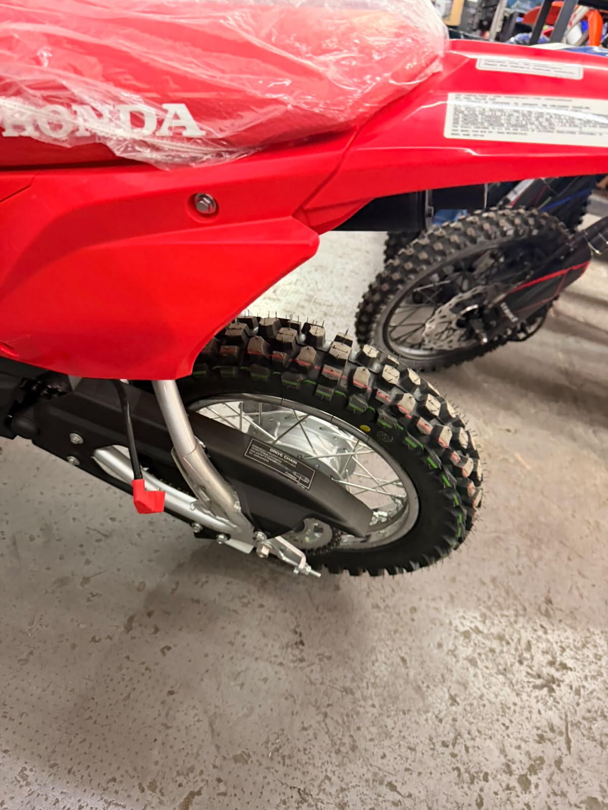 Moto Honda CRF 110 modelo 2026 - Imagen 3