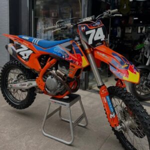 Moto KTM 250 SX-F modelo 2016