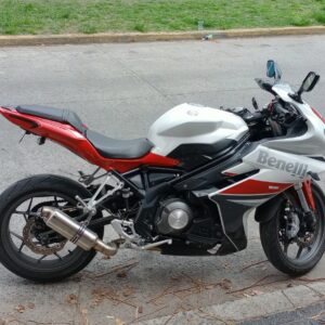 Moto Benelli 302R modelo 2018